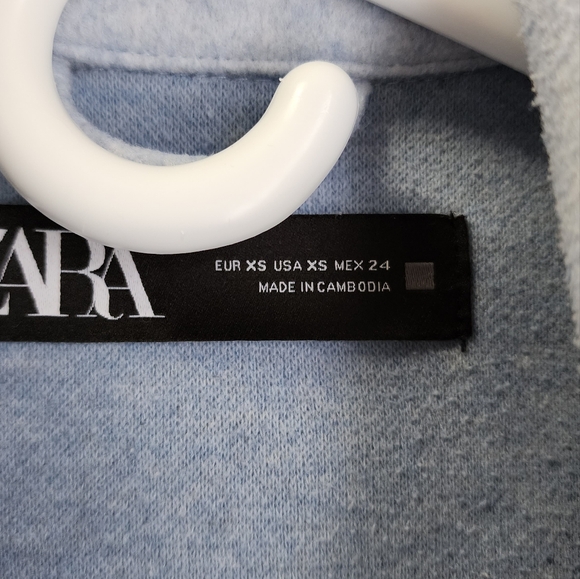 Zara Cropped Jacket - Picture 2 of 3